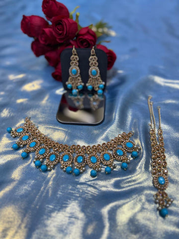 **Turquoise Elegance Jewelry Set**